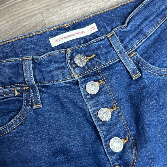 Levi’s Mile High Rise Cropped Wide Leg Jeans Button-Fly Blue Women’s Sz 25 - Picture 5 of 13
